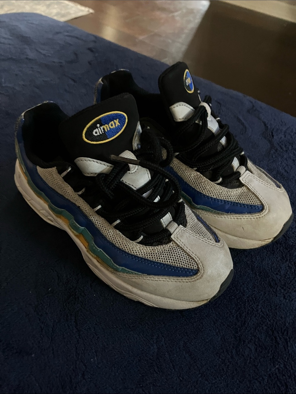 Kids AirMax Wave Sneakers - Black, Blue & Gray